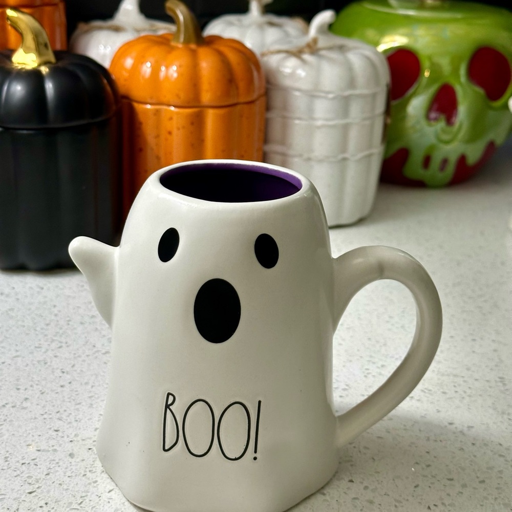 Rae Dunn • BOO! Ghost Mug (PURPLE INSIDE) NWOT